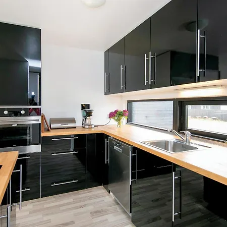 別荘 Three-bedroom In