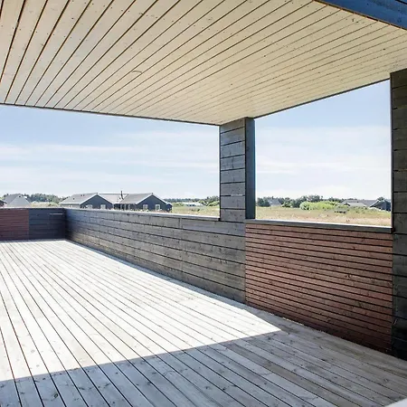 Stunning In With House Sea View Holiday home *