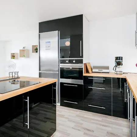 別荘 Three-bedroom In