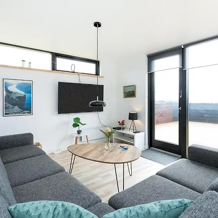 別荘 Three-bedroom In Løkken